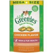 FELINE GREENIES SMARTBITES Skin & Fur Natural Treats for Cats, Chicken Flavor, 4.6 oz. Pack